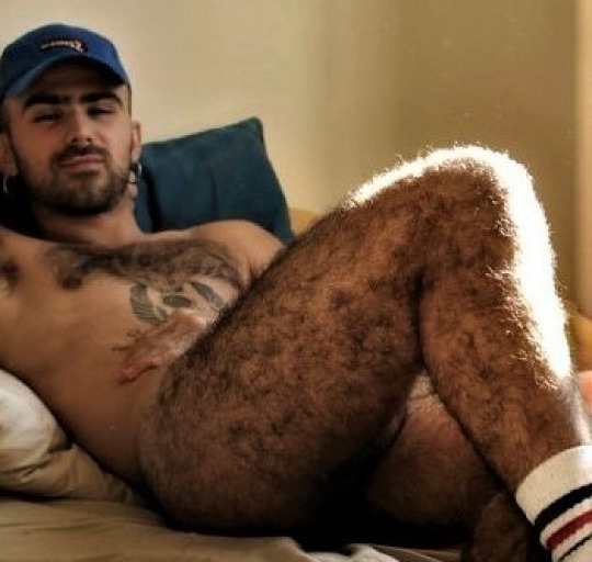 Photo by Smitty with the username @Resol702, posted on July 9, 2020. The post is about the topic Gay hairy legs