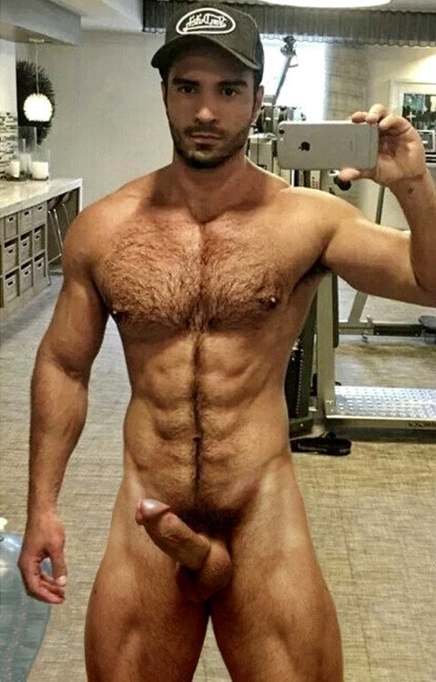 Photo by Smitty with the username @Resol702,  December 18, 2019 at 12:21 AM. The post is about the topic Gay Hairy Men