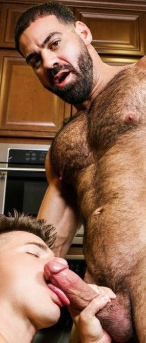Photo by Smitty with the username @Resol702,  January 15, 2019 at 6:47 AM. The post is about the topic Gay Hairy Men