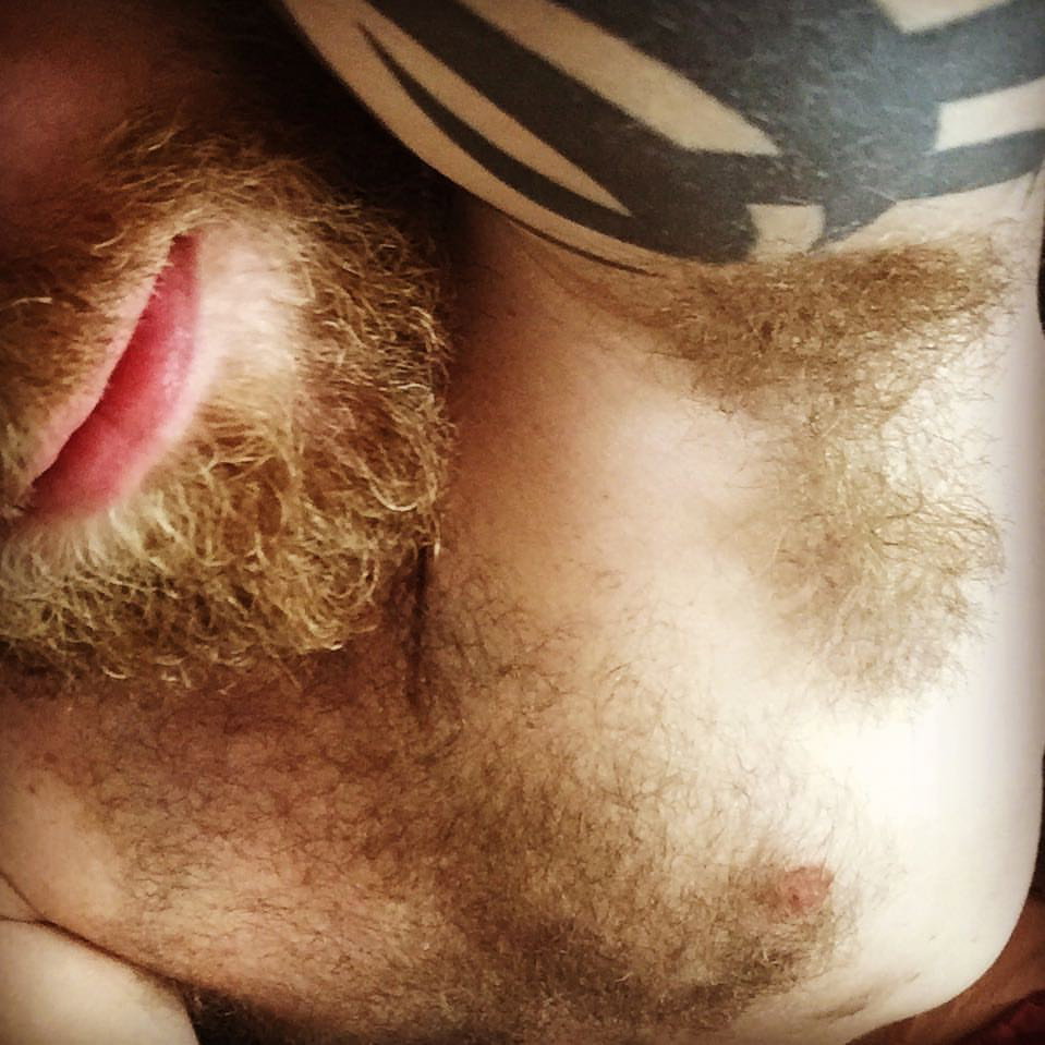 Photo by Smitty with the username @Resol702,  December 1, 2019 at 4:04 PM. The post is about the topic Gay Hairy Armpits