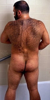 Photo by Smitty with the username @Resol702,  February 28, 2019 at 5:15 PM. The post is about the topic Hairy bears