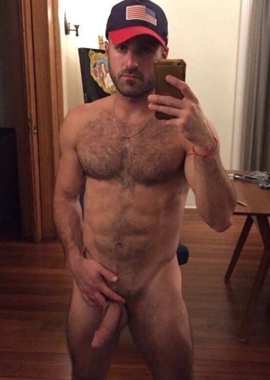 Photo by Smitty with the username @Resol702,  January 29, 2019 at 10:26 PM. The post is about the topic Gay Hairy Men
