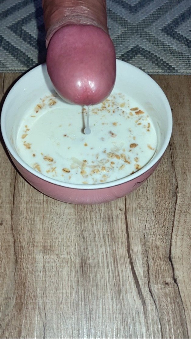 Photo by PeterWankman with the username @PeterWankman,  June 15, 2024 at 6:42 AM. The post is about the topic Cum on food and the text says '#cumonfood #cumshot #sperm #semen #cum'