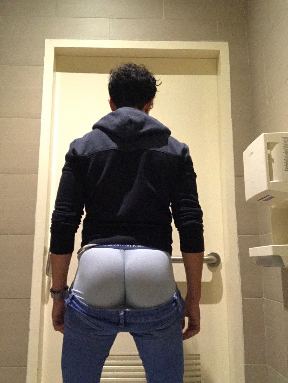 Album by Jkat076 with the username @Jkat076, who is a verified user,  February 21, 2019 at 8:54 AM. The post is about the topic GayExTumblr and the text says 'Thick ass butt 🤤🤤🤤'