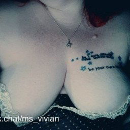 Photo by Vivian with the username @msvivian, who is a star user,  May 2, 2021 at 3:55 PM. The post is about the topic Cleavage and the text says '😘'