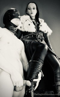 Photo by SwitchForHer with the username @SwitchForHer,  March 24, 2023 at 5:29 PM. The post is about the topic Domination, Fetish, Bdsm, Mistress