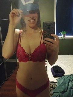 Photo by HotWifeAnnie with the username @HotWifeAnnie,  March 15, 2021 at 12:42 AM