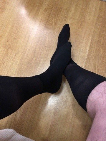Photo by crash nylon with the username @crash_nylon,  July 5, 2023 at 5:07 PM. The post is about the topic Men pantyhose and the text says 'nylon'