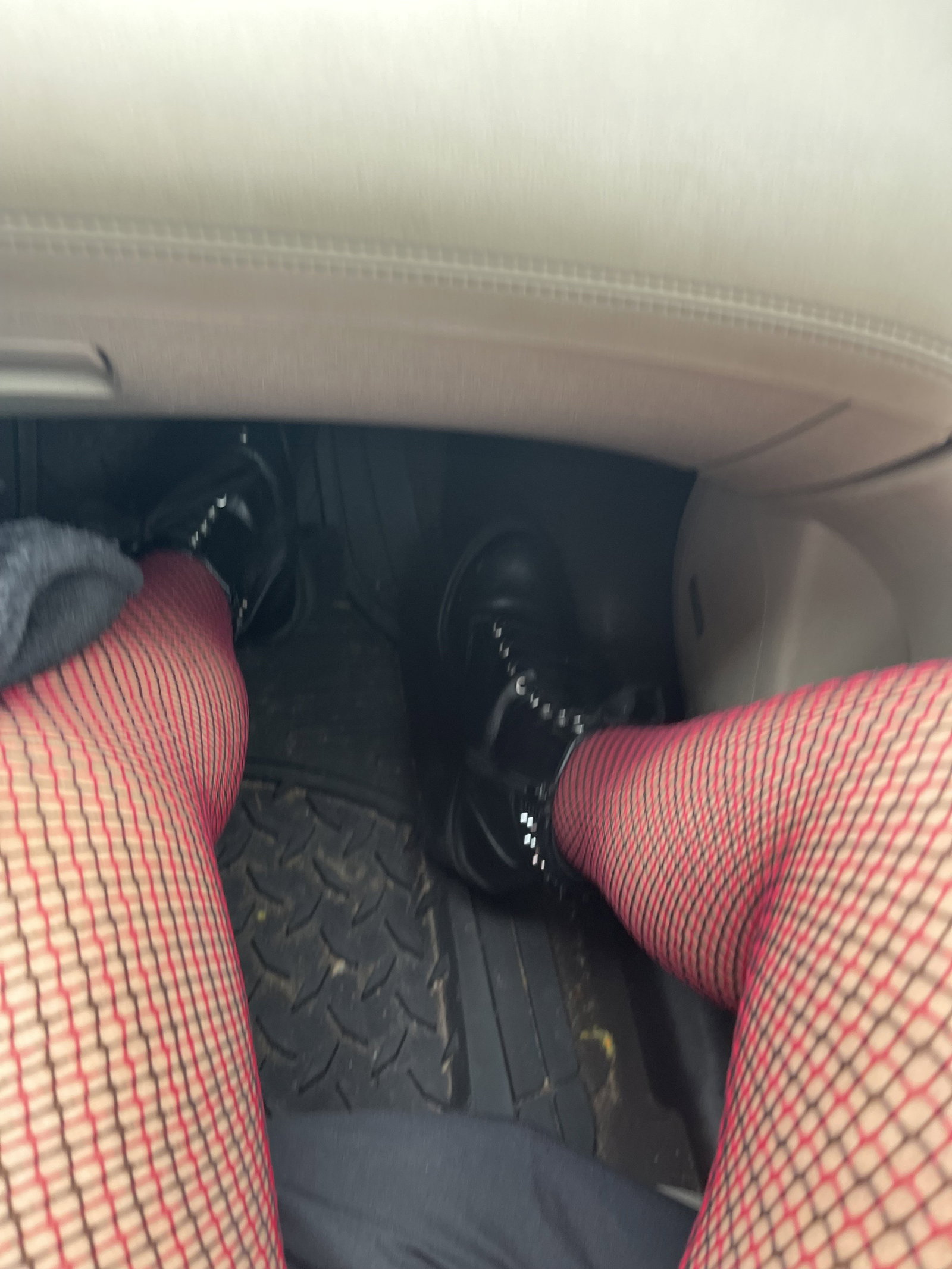Photo by Hosiem28 with the username @Hosiem28, who is a star user,  November 1, 2023 at 6:02 PM. The post is about the topic Sexy Boots and the text says 'i wanna stomp on your tiny dick'