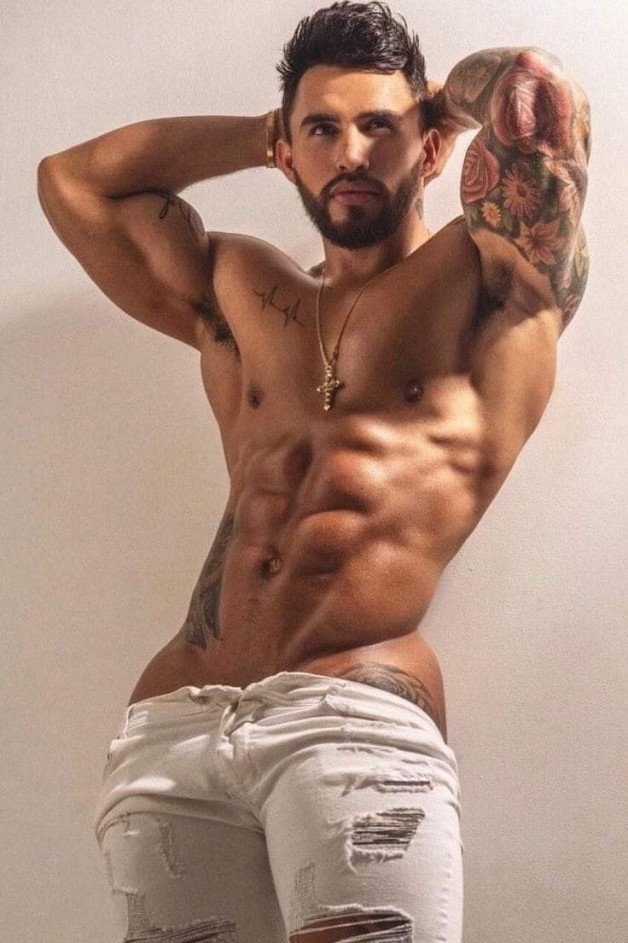 Photo by Sportygerman with the username @Sportygerman,  March 28, 2021 at 8:57 PM. The post is about the topic Beauty of the male form