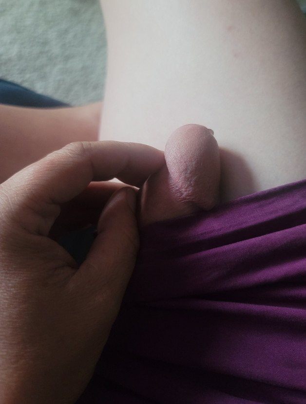 Photo by Subbypet with the username @Subbypet,  July 22, 2021 at 12:43 PM. The post is about the topic Masturbation and the text says 'Trying to secretly masurbate while at a friend's house'