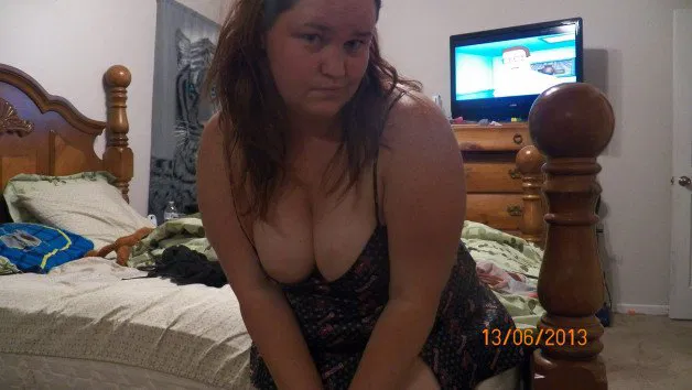 Album by Yeahboi8181 with the username @Yeahboi8181,  October 10, 2021 at 10:28 PM. The post is about the topic Share your sexy wife and the text says 'comments please and I will post more with less clothing'