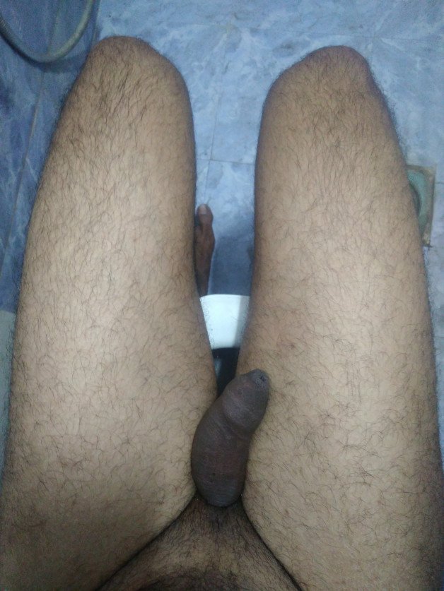 Photo by Tujich with the username @Tujich,  March 26, 2021 at 7:47 AM. The post is about the topic Gay Porn and the text says '#gay #wanttop #bothere #bottom #indian'