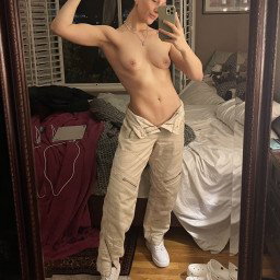 Photo by Angel Amour with the username @angelamourxxx, who is a star user,  August 26, 2023 at 5:41 PM. The post is about the topic Best Nude and the text says '#shorthair #topless #pixiecut #musclegirl #fit #tomboy'