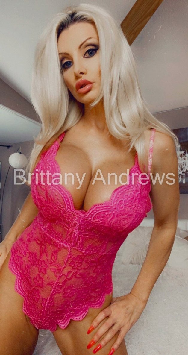 Photo by BrittanyAndrews with the username @BrittanyAndrews, who is a star user,  August 24, 2021 at 1:05 AM. The post is about the topic MILF and the text says 'Mistress Mommy loves receiving gifts! Spoil me more! 🎁
Visit My New Wishlist To Help You Pick Something Special 💋 https://amzn.to/2NL2AKu #BirthdayMonth #Gifts #Wishlist'