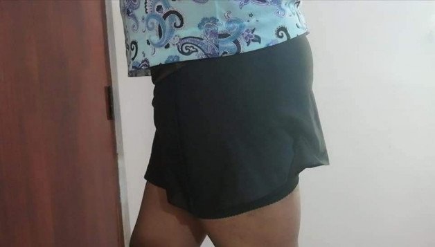 Photo by LGBTSL with the username @LGBTSL,  April 25, 2021 at 4:50 PM. The post is about the topic Ceylon Crossdressers and the text says 'sri lankan crossdresser Nishadi Kaushalya'