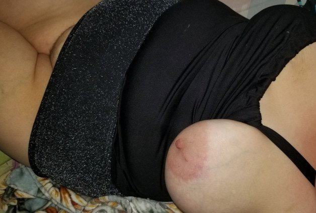Photo by sexystudcouple05 with the username @sexystudcouple05,  April 20, 2021 at 8:10 PM and the text says 'feeling sexy today!!!'