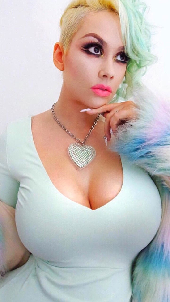 Photo by Schadenfreude with the username @Schadenfreude,  September 23, 2016 at 3:52 AM and the text says 'omystephaniemichelle:

Who me? 

www.instagram.com/omystephaniemichelle #huge  #tits  #female  #v  #neck  #tits  #in  #tops  #cute  #thick'