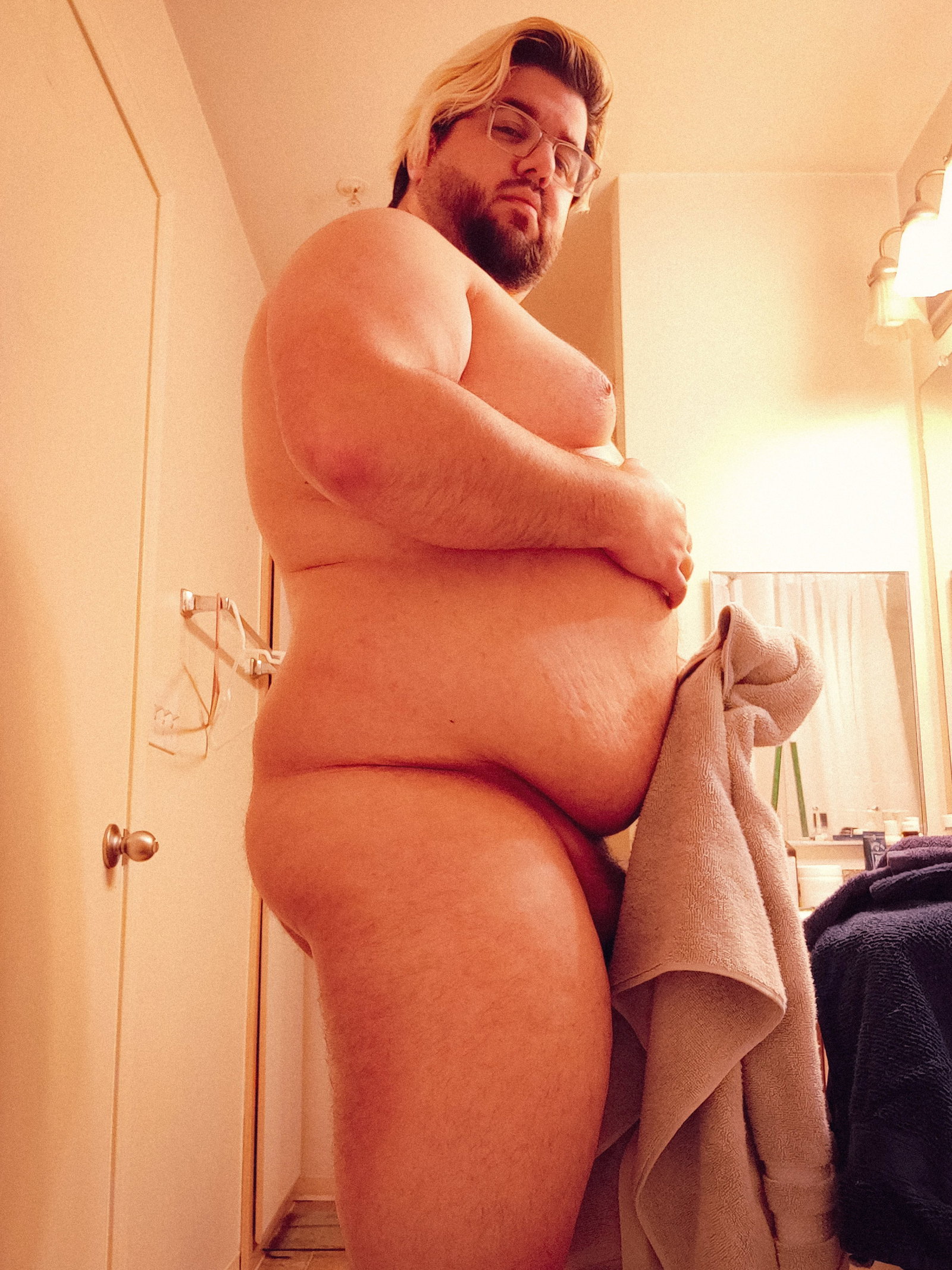 Photo by TheBearWannabe with the username @TheBearWannabe, who is a star user,  May 4, 2019 at 4:00 PM. The post is about the topic Gay Bears and the text says 'About to head in the shower, care to join me? :3'