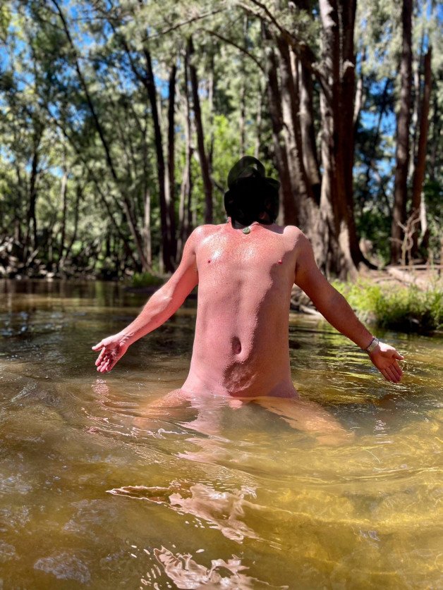 Photo by Nudehiker with the username @Nudehiker, who is a verified user,  February 2, 2024 at 11:42 AM. The post is about the topic Nudist Life