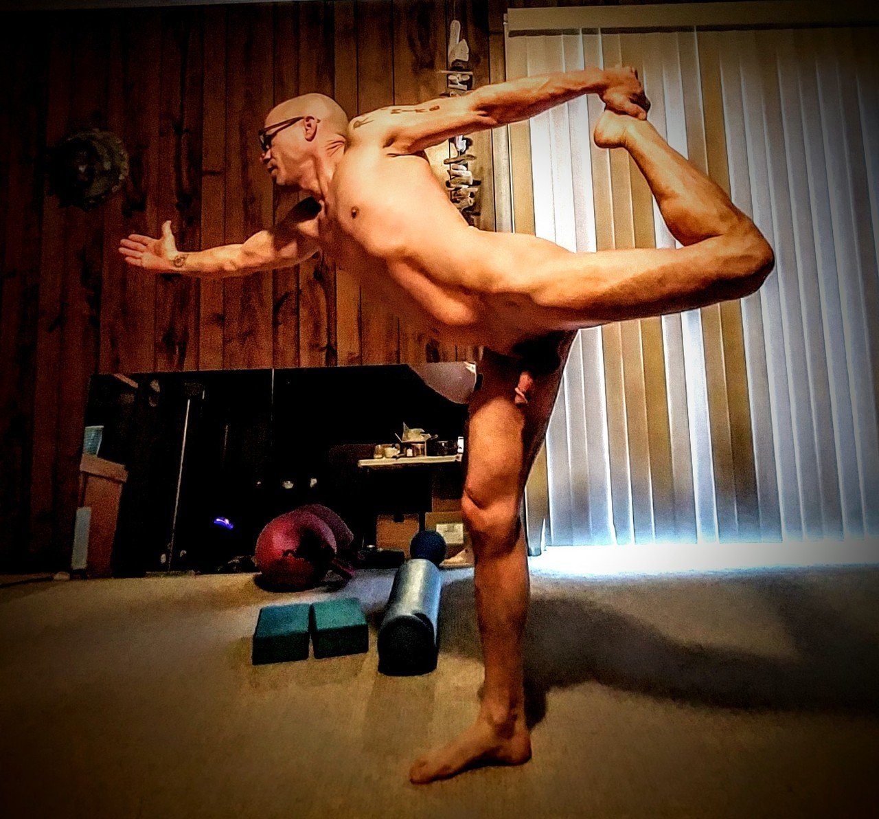 Photo by ArtOfNakedYoga with the username @ArtOfNakedYoga, who is a verified user,  December 20, 2018 at 2:41 AM. The post is about the topic YogaNude and the text says '#yoga #me #nudeyoga #nakedyoga'