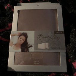 Photo by Luna Frost with the username @cannapoet, who is a star user,  May 8, 2021 at 12:21 PM and the text says 'New Lip Stick & Satin Pillow Cases. My Favorite way to take care of myself is treating myself to new Luxury items, You can too

Wish List: https://www.amazon.com/registries/custom/3VN7FQA3CVLT4/guest-view'