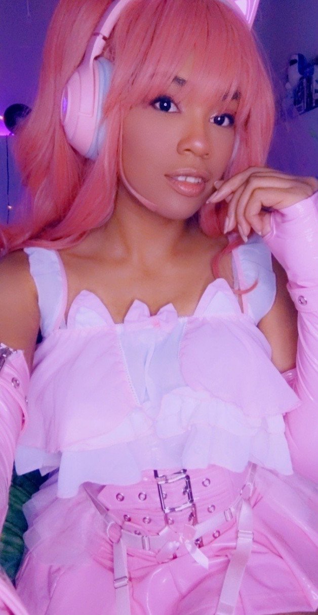 Photo by Yuki Izanami with the username @PrincessYuki, who is a star user,  March 21, 2023 at 11:54 PM and the text says 'New Videos out on OF and manyvids~ http://Exoticpastel.manyvids.com/contest/5567'