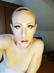 Photo by Madeleinelabelle with the username @Madeleinelabelle, who is a verified user,  December 17, 2018 at 8:32 AM. The post is about the topic transgender and the text says '#preparations
#me # trans # tranny # transvestite # femboi # makeup # lipstick #selfie'