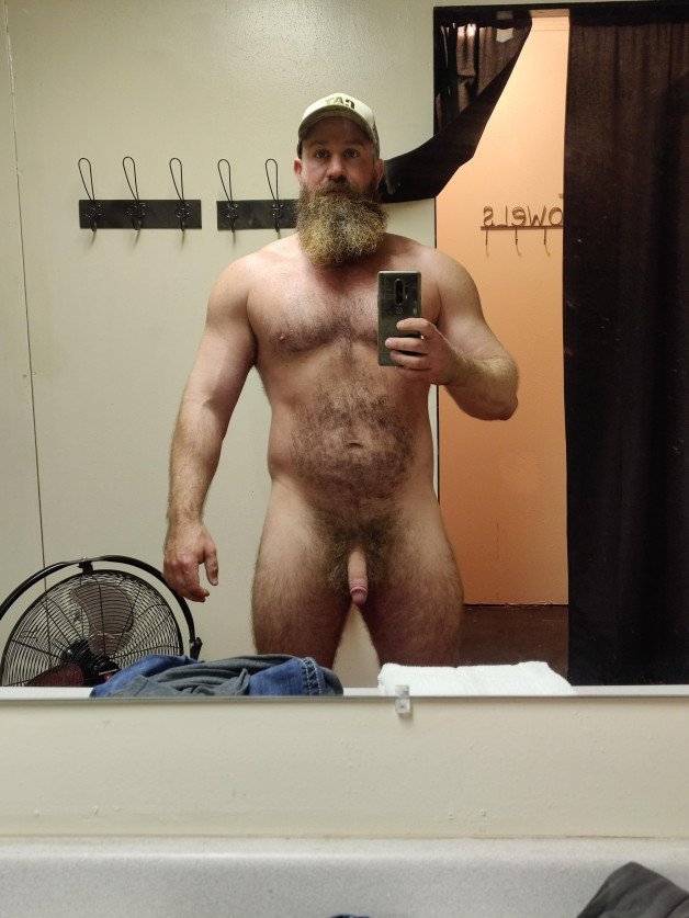 Photo by Man Tools with the username @mantools,  May 26, 2021 at 9:40 PM. The post is about the topic Gay Hairy Men