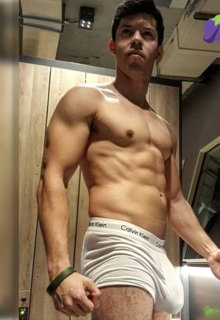 Shared Photo by sydhotguys with the username @sydhotguys, who is a verified user,  August 10, 2019 at 11:46 AM