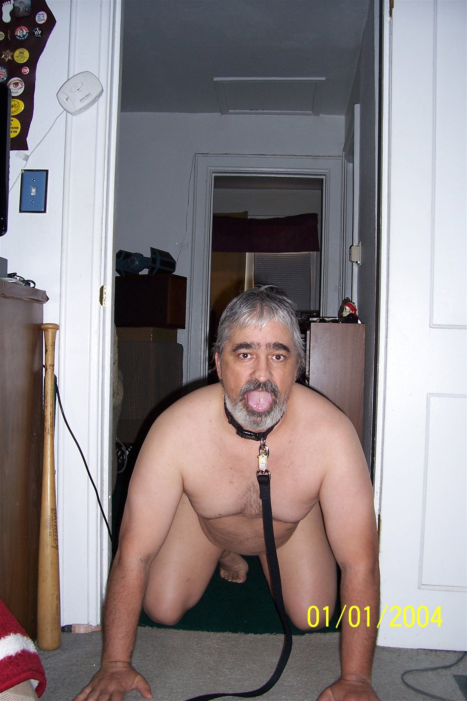 Photo by Sparkle with the username @Kevindogslave, who is a verified user,  February 26, 2019 at 9:16 PM. The post is about the topic Fat men who want to be dogs