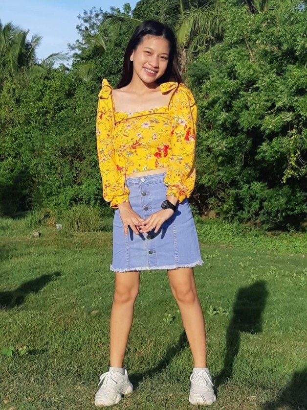 Album by alexxx000 with the username @alexxx000,  April 3, 2021 at 1:50 AM. The post is about the topic Cum tributes and the text says 'filipina young babes
#filipina
#cumtribute'