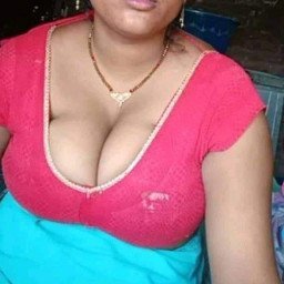 Photo by madhu45 with the username @madhu45,  May 8, 2021 at 1:14 PM. The post is about the topic Desi bhabhi desi Auntys