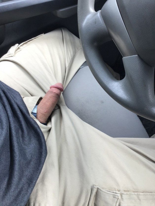 Photo by megamindd626 with the username @megamindd626,  April 29, 2021 at 8:31 PM. The post is about the topic Rate my pussy or dick and the text says '🙈'