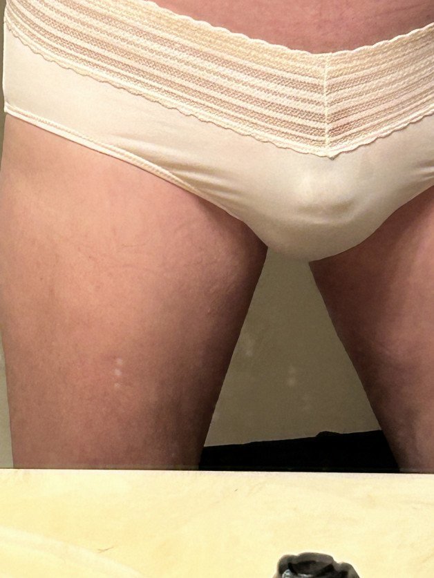 Photo by Minishave with the username @Minishave,  January 6, 2024 at 7:37 PM. The post is about the topic men in panties