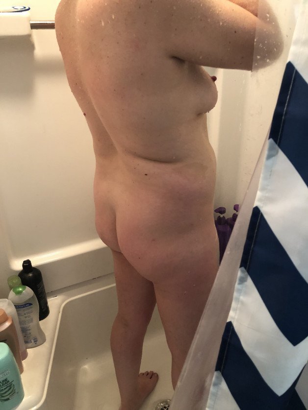 Photo by Freakish9000 with the username @Freakish9000,  May 7, 2021 at 3:15 PM. The post is about the topic Amateurs and the text says 'wife in and out of shower. tell me how you would fuck her. tributes welcome'