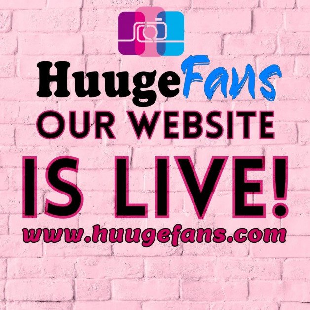 Photo by huugefans with the username @huugefans,  April 12, 2021 at 9:46 AM. The post is about the topic Perfect Bodies and the text says 'All Content Creators Welcome - Register for Free
Come Look'