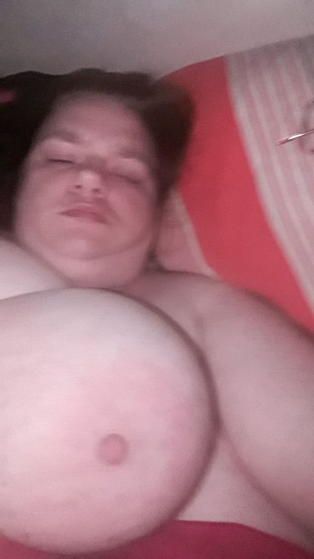 Album by Michaelayy with the username @Michaelayy,  April 19, 2021 at 10:55 PM. The post is about the topic me myself an my cock and the text says 'Used to trade pics a lot'