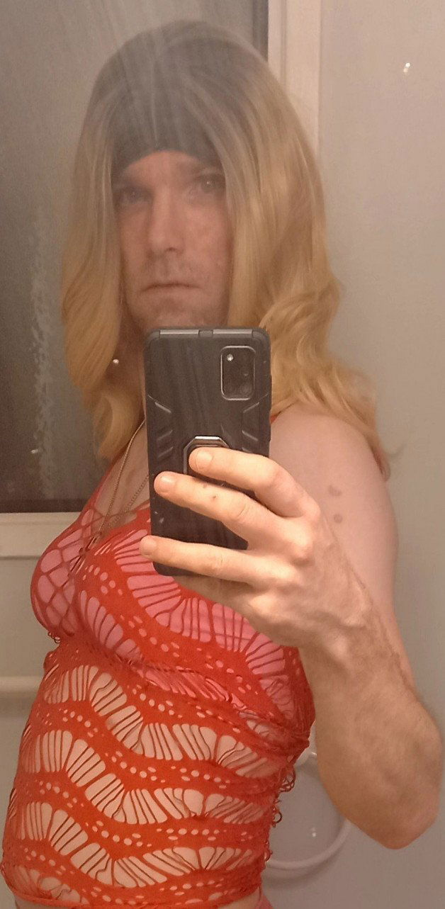 Photo by DeliciousDelilah with the username @DeliciousDelilah, who is a star user,  April 26, 2021 at 8:43 PM and the text says '#crossdresser #crossdress #calgary'