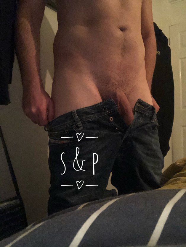 Photo by Slut & Philthy with the username @SlutnPhilthy, who is a verified user,  August 18, 2022 at 4:16 PM. The post is about the topic Our little world of Filth and the text says 'Its always me taking cemtre stage, thought it about time you saw how he keeps me wanting more 😋'