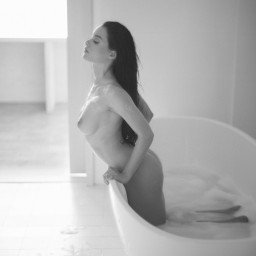 Watch the Photo by .Wander. with the username @NewWander, posted on March 2, 2024. The post is about the topic Hot Female. and the text says 'Bathtime beauty'
