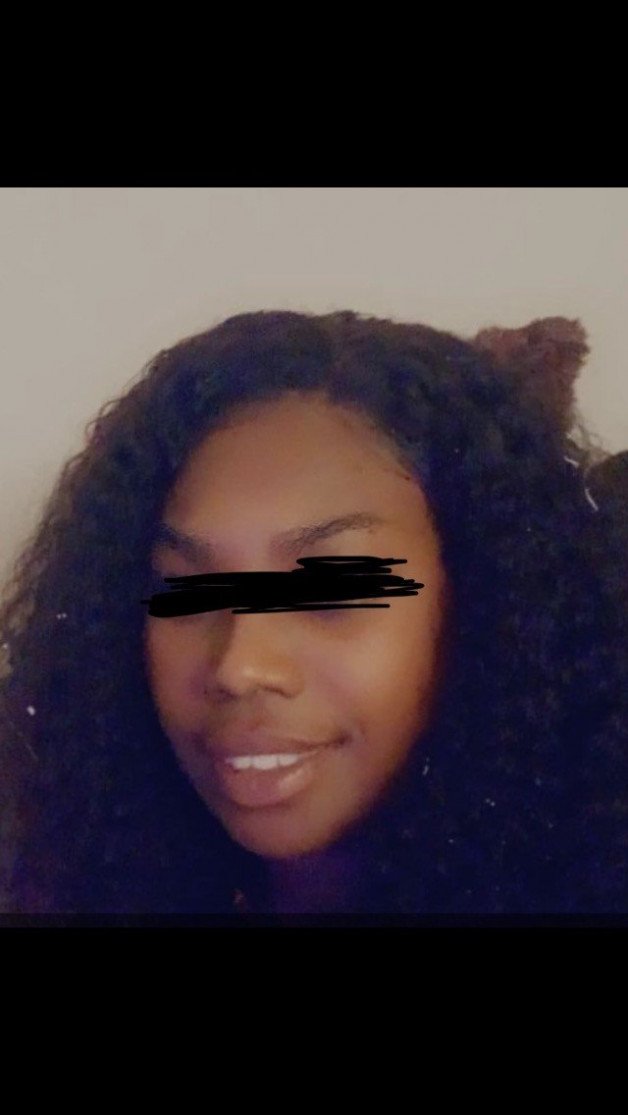 Album by Bigci with the username @Bigci,  May 8, 2021 at 1:14 PM. The post is about the topic Ebony Amateur and the text says 'grown women pussy right here'