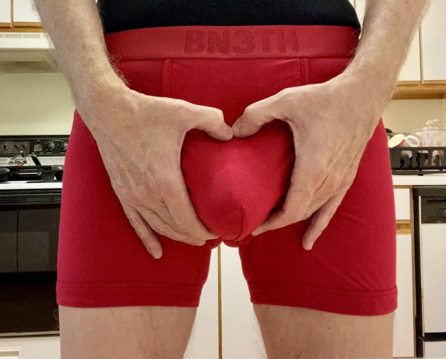 Photo by bigtitfucker with the username @bigtitfucker,  May 17, 2022 at 2:05 AM. The post is about the topic bulges_galore and the text says 'I've Got A Heart On For You'