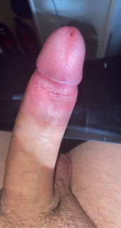 Photo by Young Guy with the username @YoungGuy21, who is a verified user,  May 29, 2021 at 5:47 PM. The post is about the topic Big Cock Lovers and the text says 'who wants to taste the precum? ;)'