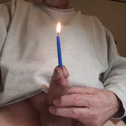 Photo by leslieb54 with the username @leslieb54,  February 28, 2024 at 2:08 AM and the text says 'All who have a Birthday cumming up here's a candle for you to blow!🔥'