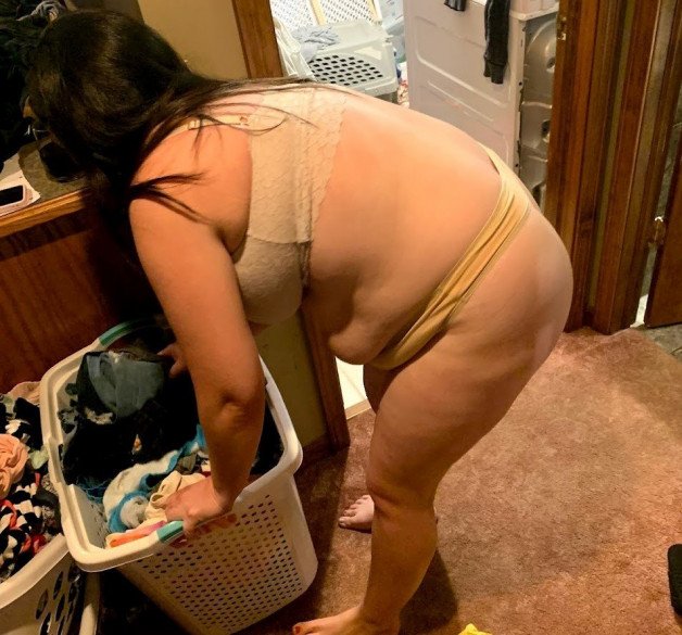 Photo by justme8604 with the username @justme8604,  July 30, 2021 at 8:24 PM. The post is about the topic Sexy BBWs and the text says 'rolls =-)'