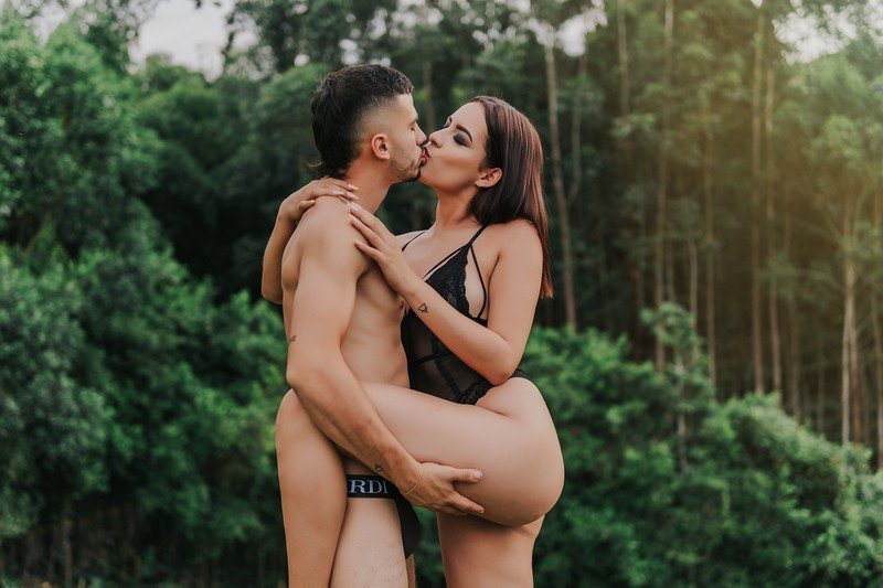 Photo by Blog Tettediferro with the username @tettediferro,  May 26, 2022 at 8:55 AM. The post is about the topic Amateurs and the text says 'Hot #and #horny #amateur #couple #oliver_and_anthonia from #TettedferroCams'