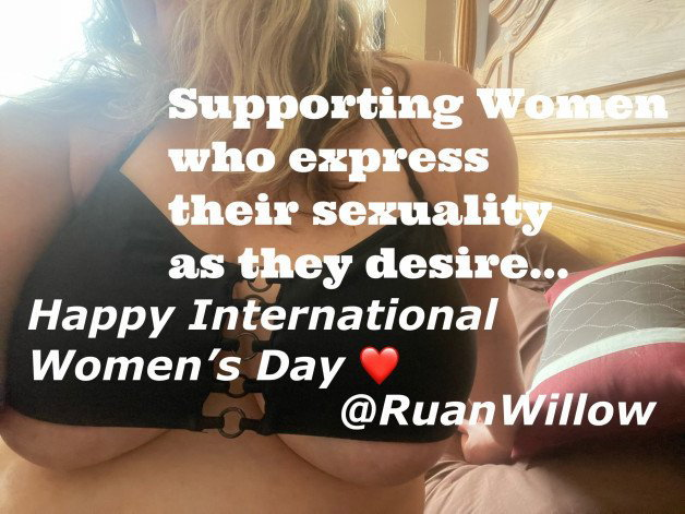 Photo by RuanWillow with the username @RuanWillow, who is a verified user,  March 9, 2024 at 3:56 AM and the text says 'Women expressing their sexuality the way they desire.. without shame, without negativity, without controlling comments from society or their partner…nothing hotter than that! Be free women of the world… be you!'