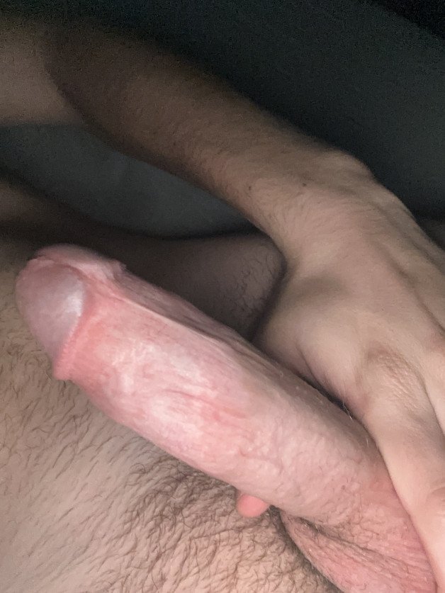 Photo by ChangelinoCums with the username @ChangelinoCums,  November 11, 2023 at 9:54 AM. The post is about the topic Beautiful Cock and the text says 'send me a message anyone that is interested in a cam2cam video call untill we cum (women only)'