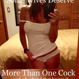 Photo by Funtimecouple with the username @Funtimecouple,  June 3, 2021 at 4:12 PM. The post is about the topic Hotwife